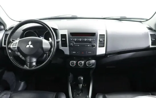 Mitsubishi Outlander 2.00 вариатор, фото №1