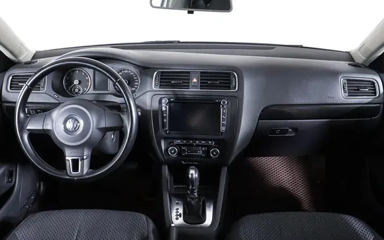 Volkswagen Jetta 1.40 робот, фото №1