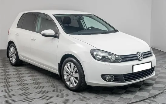 Volkswagen Golf 1.60 робот, фото №1