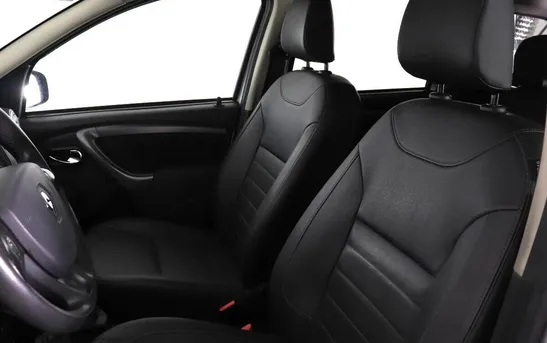 Renault Duster 2.00 автомат, фото №1