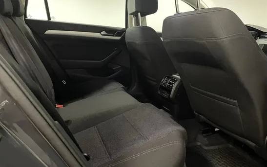 Volkswagen Passat 1.80 робот, фото №1