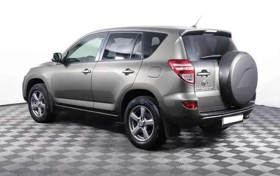 Toyota RAV4 2.00 вариатор, фото №1