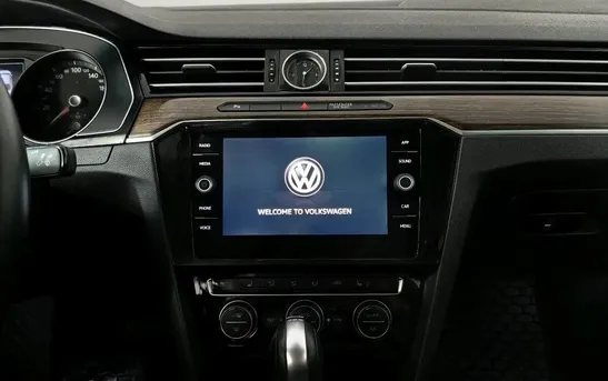 Volkswagen Passat 1.40 робот, фото №1