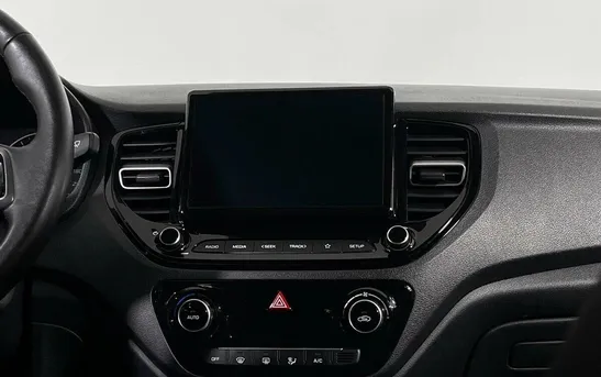 Hyundai Solaris 1.60 механика, фото №1