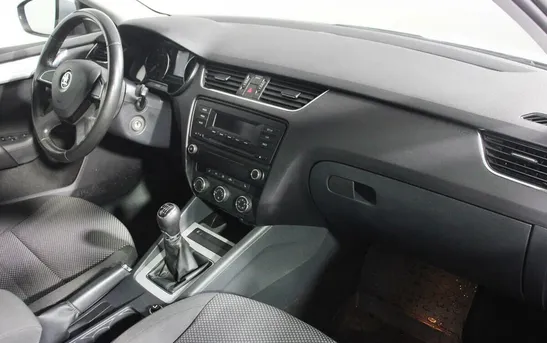 Skoda Octavia 1.80 механика, фото №1