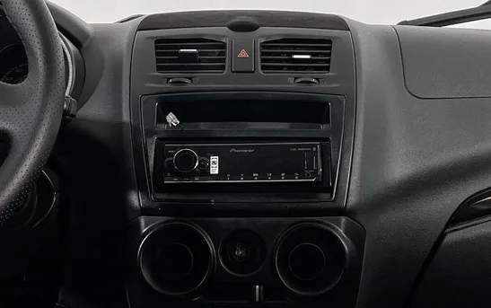 Lada (ВАЗ) Kalina 1.60 механика, фото №1