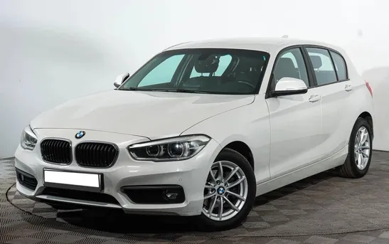 BMW 1 серии 1.50 автомат, фото №1