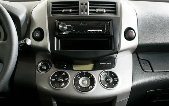 Toyota RAV4 2.00 автомат, фото №1