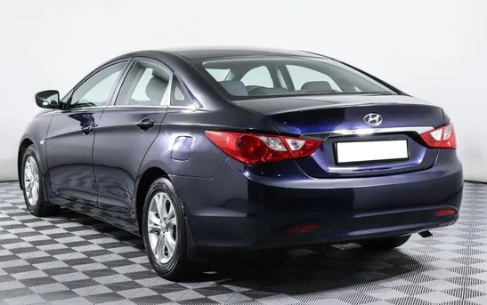 Hyundai Sonata 2.00 механика, фото №1