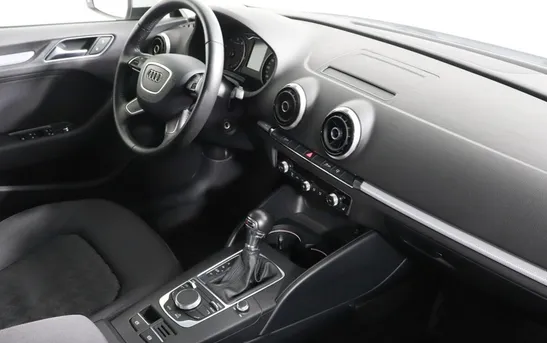 Audi A3 1.40 робот, фото №1