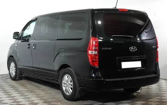 Hyundai H-1 2.50 автомат, фото №1