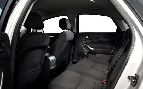 Ford Mondeo 2.00 механика, фото №1