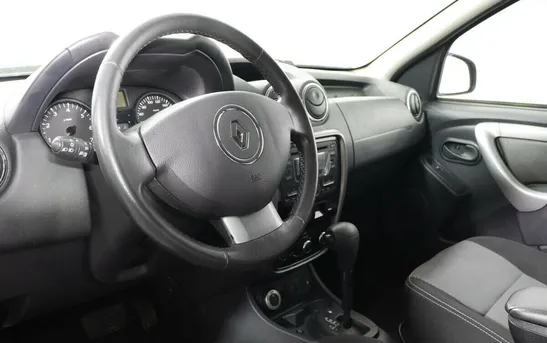 Renault Duster 2.00 автомат, фото №1
