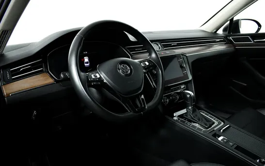 Volkswagen Passat 1.80 робот, фото №1
