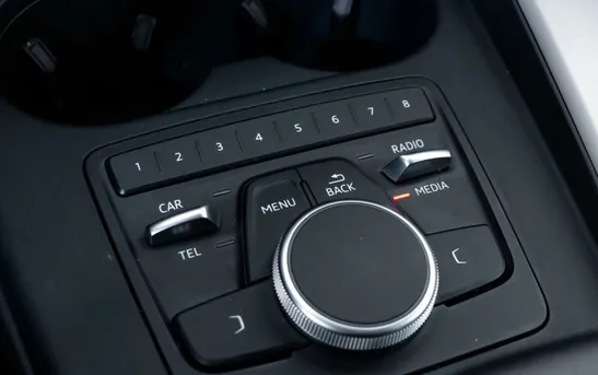 Audi A4 1.40 робот, фото №1