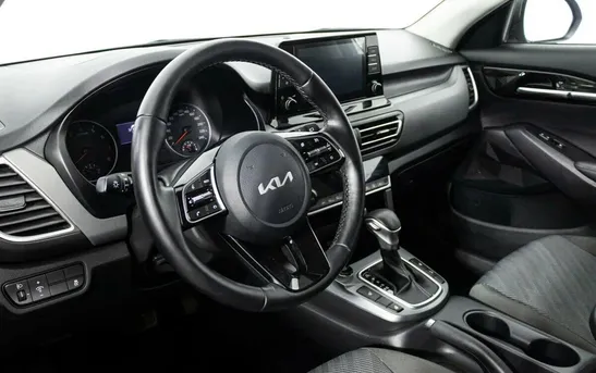 Kia Seltos 1.60 автомат, фото №1