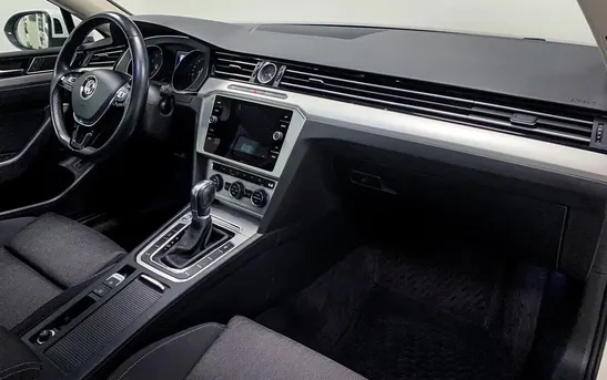 Volkswagen Passat 1.40 робот, фото №1
