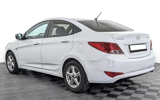 Hyundai Solaris 1.60 механика, фото №1