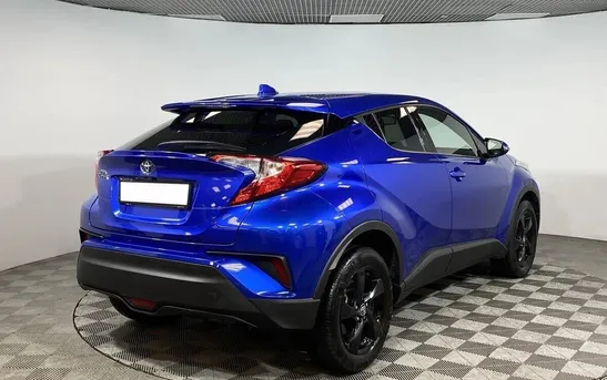 Toyota C-HR 2.00 вариатор, фото №1