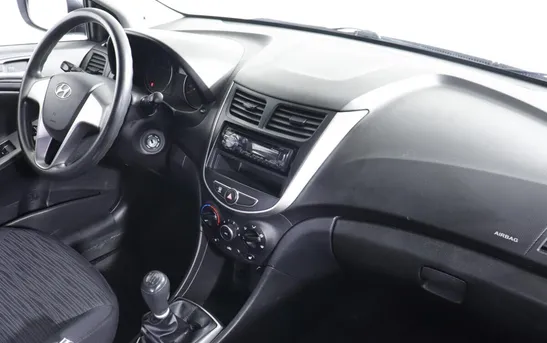 Hyundai Solaris 1.60 механика, фото №1