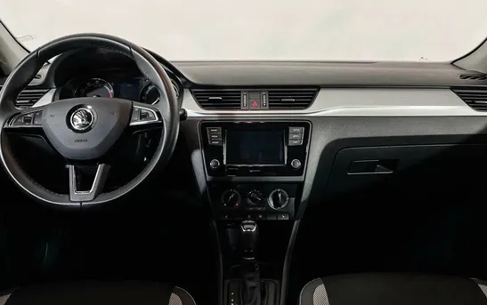 Skoda Rapid 1.40 робот, фото №1