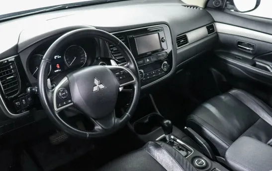 Mitsubishi Outlander 2.00 вариатор, фото №1