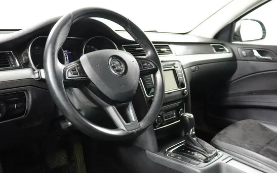 Skoda Superb 1.80 робот, фото №1