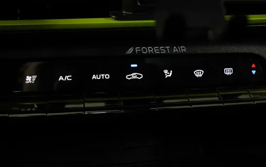 Changan UNI-T 1.50 робот, фото №1