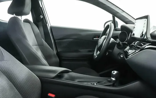 Toyota C-HR 2.00 вариатор, фото №1