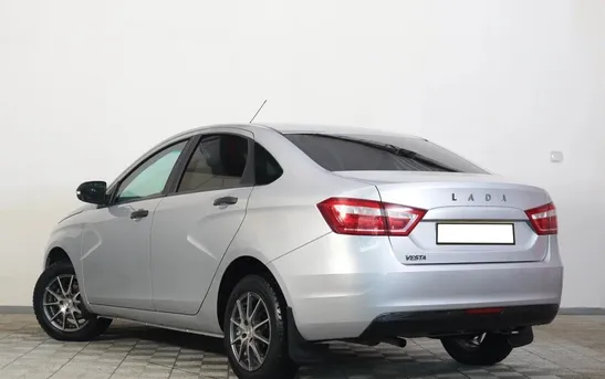 Lada (ВАЗ) Vesta 1.60 механика, фото №1