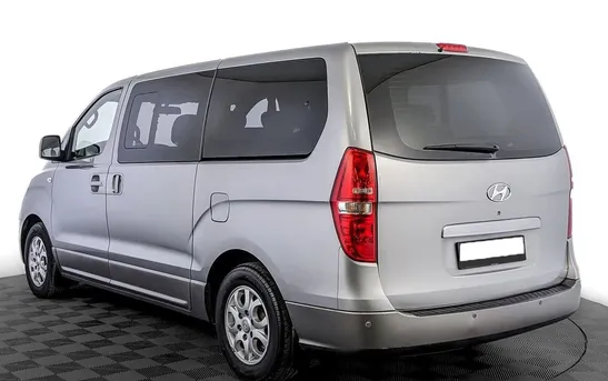 Hyundai H-1 2.50 автомат, фото №1