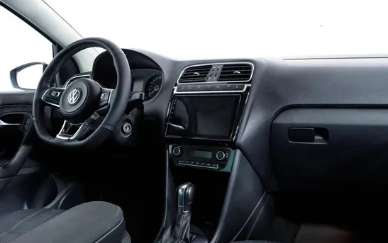 Volkswagen Polo 1.40 робот, фото №1