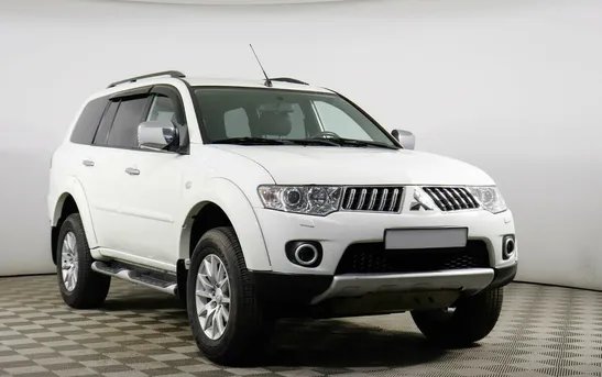 Mitsubishi Pajero Sport 3.00 автомат, фото №1