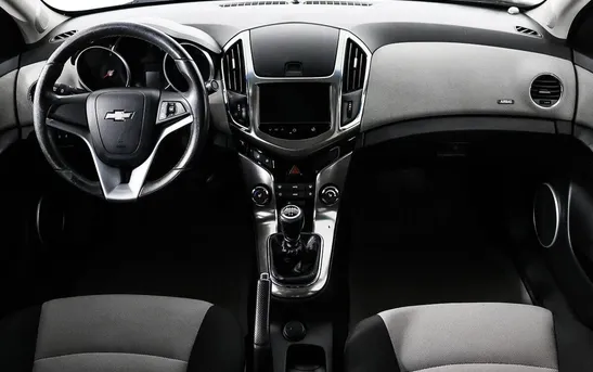 Chevrolet Cruze 1.60 механика, фото №1