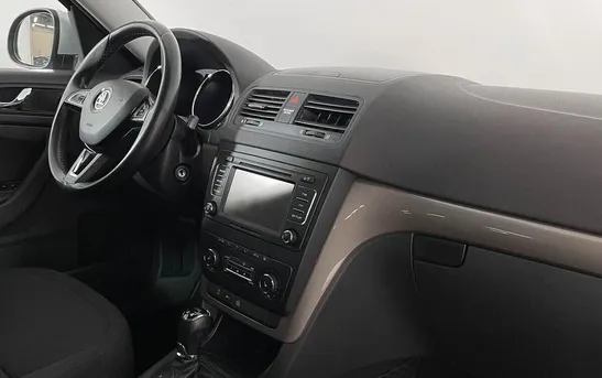 Skoda Yeti 1.80 робот, фото №1