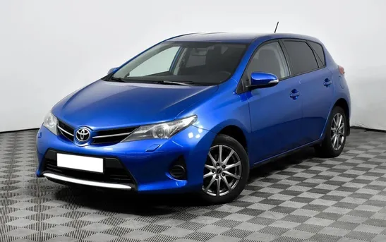 Toyota Auris 1.60 вариатор, фото №1