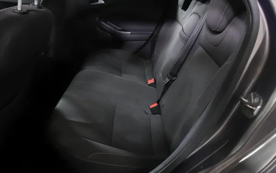 Ford Focus 1.60 механика, фото №1