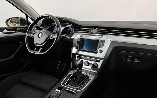 Volkswagen Passat 1.40 робот, фото №1