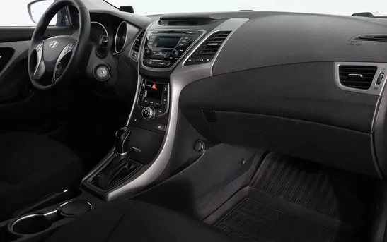 Hyundai Elantra 1.60 автомат, фото №1