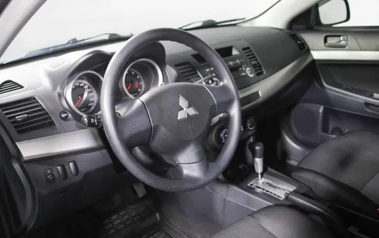 Mitsubishi Lancer 1.50 автомат, фото №1