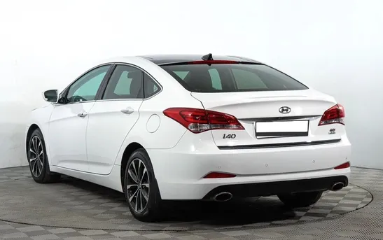 Hyundai i40 2.00 автомат, фото №1