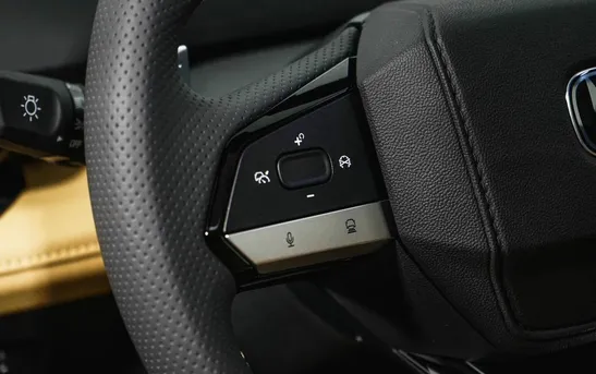 Changan UNI-V 1.50 робот, фото №1