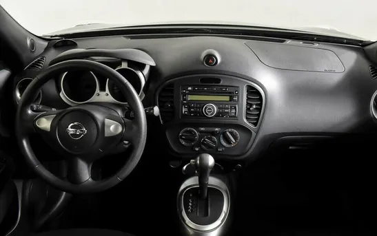 Nissan Juke 1.60 механика, фото №1