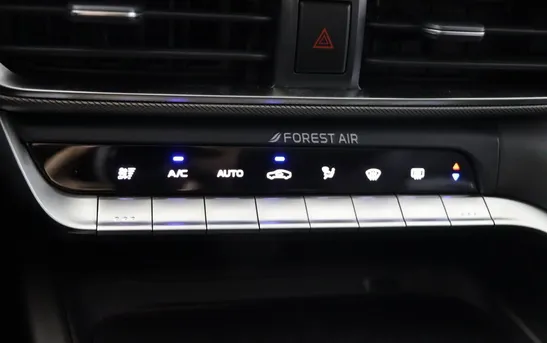 Changan UNI-T 1.50 робот, фото №1