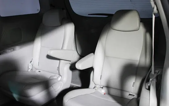 Kia Carnival 2.20 автомат, фото №1