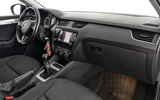 Skoda Octavia 1.80 механика, фото №1