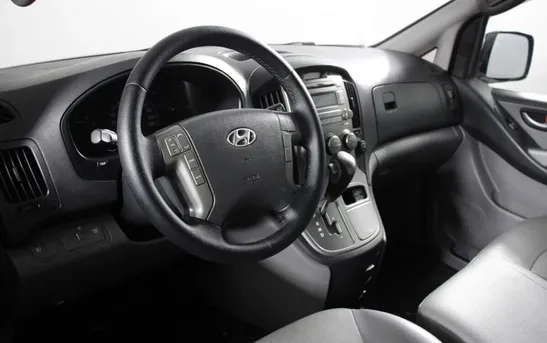 Hyundai Grand Starex 2.50 автомат, фото №1