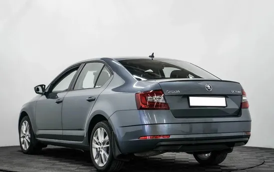 Skoda Octavia 1.80 робот, фото №1
