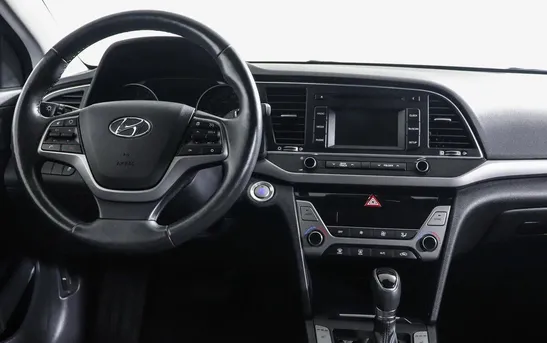 Hyundai Elantra 2.00 автомат, фото №1