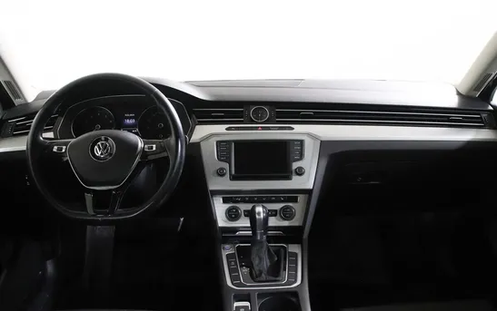 Volkswagen Passat 1.40 робот, фото №1
